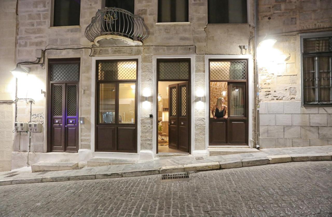 One Suite Syros Ermoupoli Exterior photo