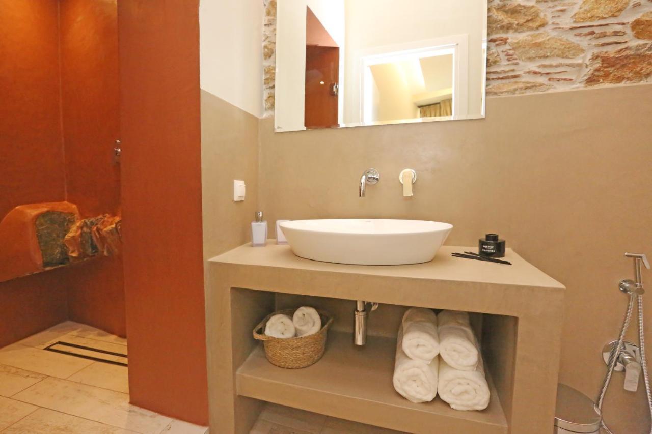 One Suite Syros Ermoupoli Exterior photo